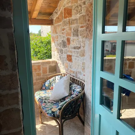 Holiday home Domos Selene Casa Delle Farfalle