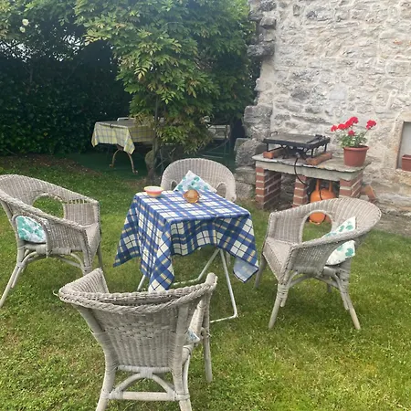 Domos Selene Casa Delle Farfalle * Tinjan